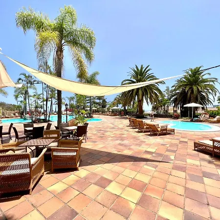 Cozy Ap1, Pool Y Free Wifi In Common Areas, Front Of The Ocean,playa Roques *