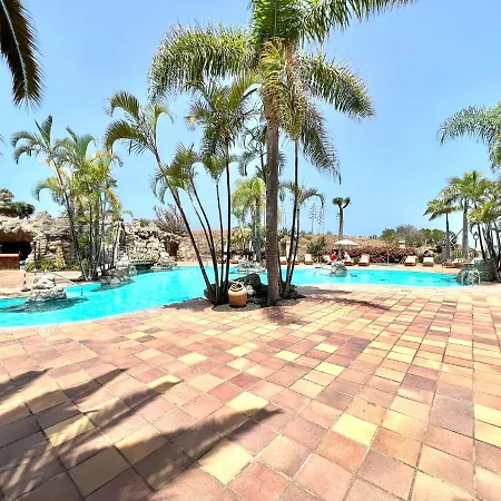 Cozy Ap1, Pool Y Free Wifi In Common Areas, Front Of The Ocean,playa Roques
