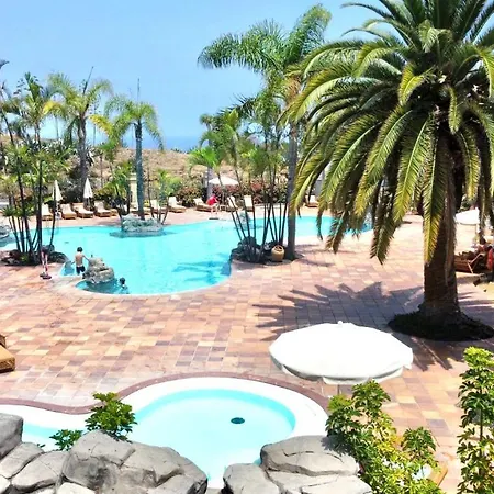 Cozy Ap1, Pool Y Free Wifi In Common Areas, Front Of The Ocean,playa Roques Los Realejos